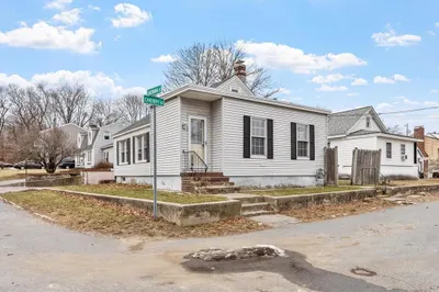 2 Cherry St
