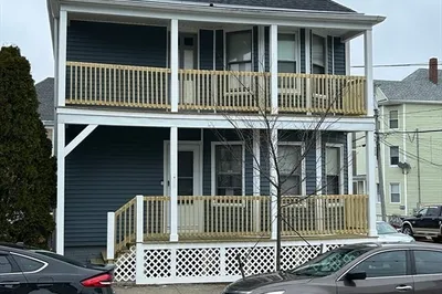 131 David St