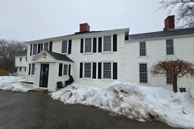 303 Main St #303 1