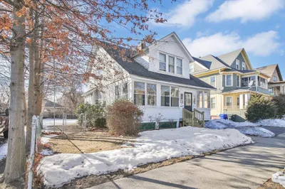 14 Rittenhouse Ter 1