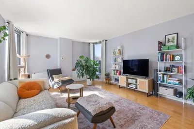 77 Pond Ave #412