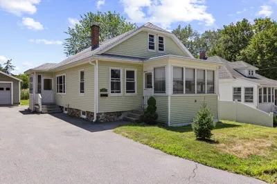 36 Perley Rd