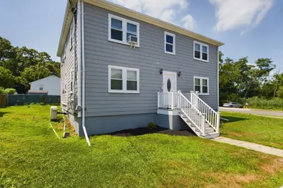 3 Sagamore Ave 1