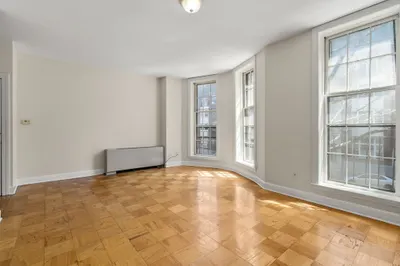 21 Bowdoin St #2C 1