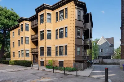 17 Park Vale #4 1
