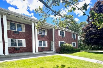 123 Emerson Gardens Rd #123