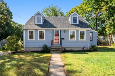 41 Jones Ave 1