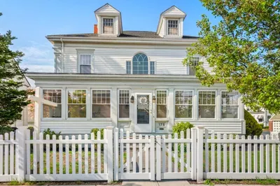 175 Pleasant St