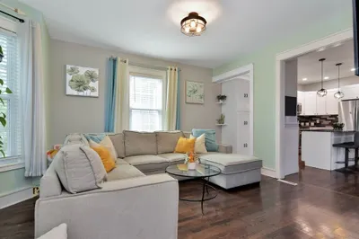15 Balcomb St 1