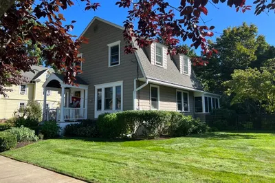 83 Hopkins Pl 1