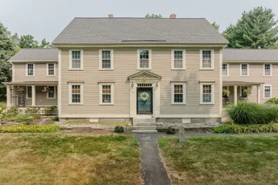 16 Main St #2 1