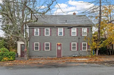 51 Crescent Street 1