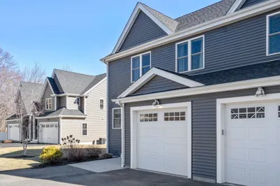 17 Torrey Ln #17