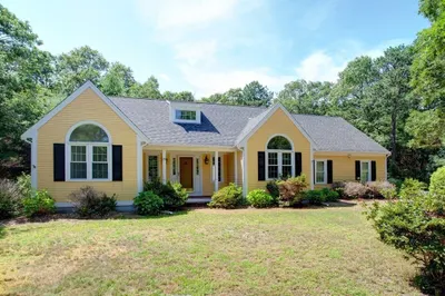 28 Seneca Road