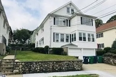 12 Rockland St #12 1