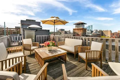 58 Myrtle St #2