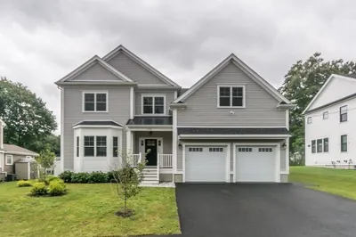 125 Woodbine Circle 1