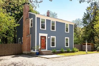 1020 Old Falmouth Road 1