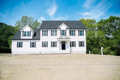 32 Woodview Drive 1