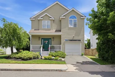 42 Jennifer Ln 1