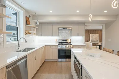 340 Baker Street #2