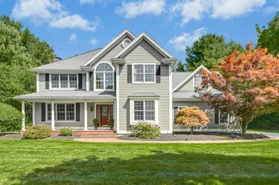 4 Talbott Farm Dr 1