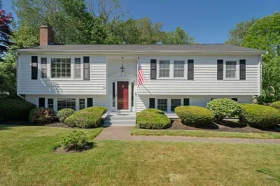 1 Carpenter Ln
