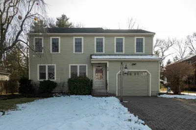 53 Perry Henderson Dr 1