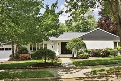 108 Rosalie Rd 1