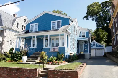 333 Belmont St 1