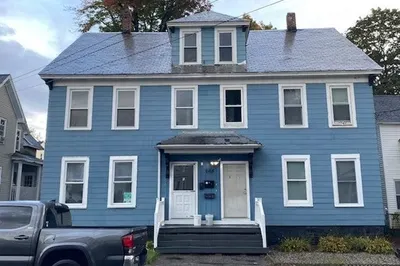 666-668 School St