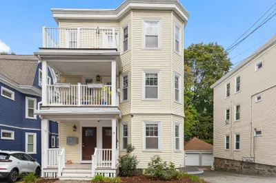 13 Laurel Street #1 1