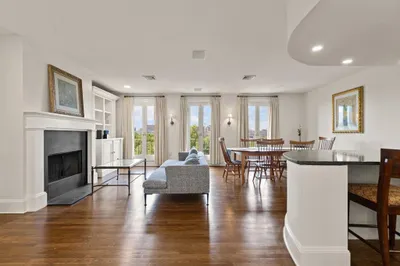 164 Beacon St #9/10
