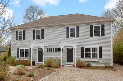 64 Pelican Lane #B 1