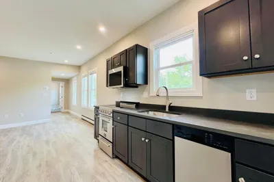 58-60 Mineral Street #60