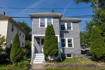 7-9 Hammond Ct 1