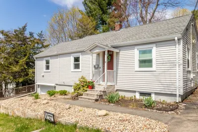 9 Sunset Ave