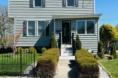 108 White St 1