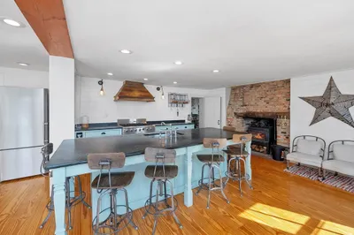 89 Choate St 1