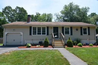 4 Beverly Rd