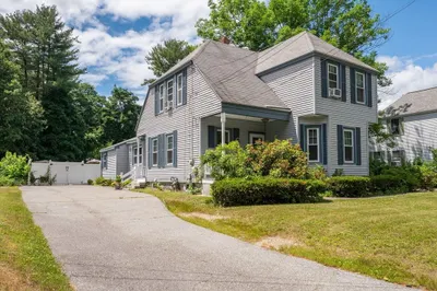 36 Brookside Rd