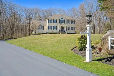 9 Metcalf Rd 1