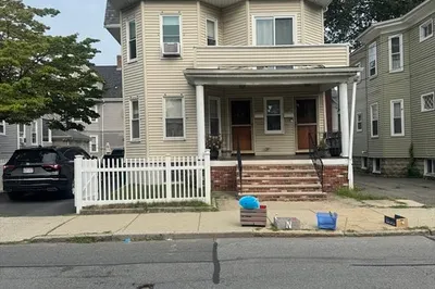 229 Spring St #2