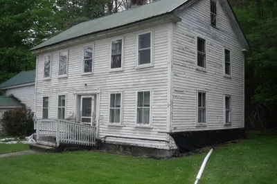 35 Goshen Road