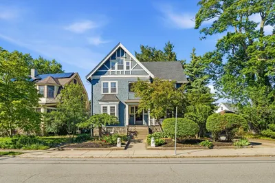9 Grove Street 1