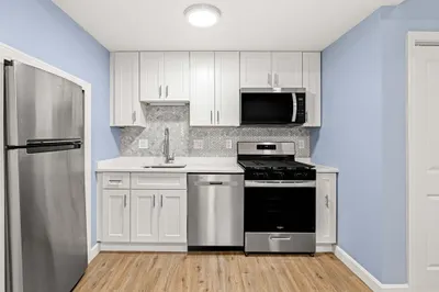 526 E 5th Street #2