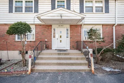 267 Chicopee St #8 1