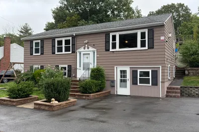 77 Cedarcrest Rd 1