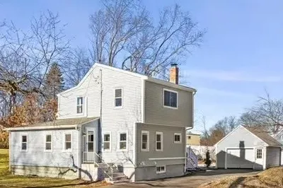 12 Tri Street 1