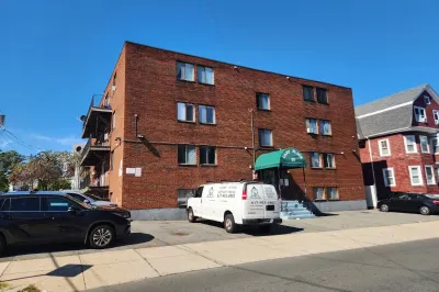 33 Cary Ave #15 1